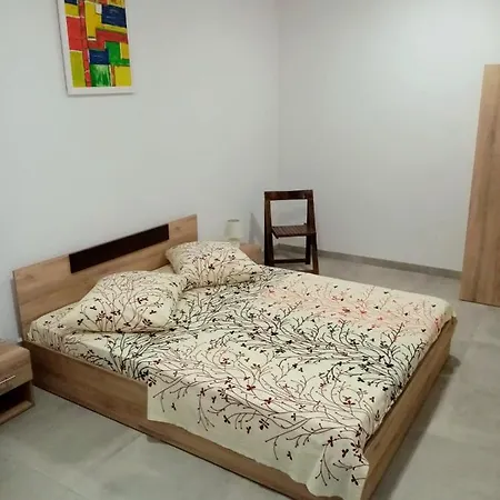 Jana Apartman